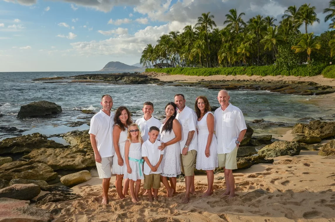 A memorable family photoshoot at ko olina beach by oahu hawaii photographer